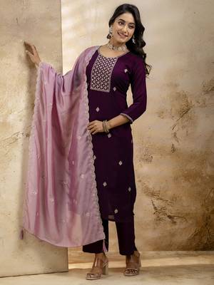 purple silk blend embroidered kurta pant set 1