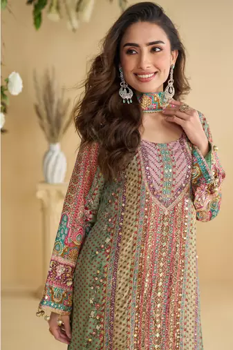 green crepe suit - full stitched free size