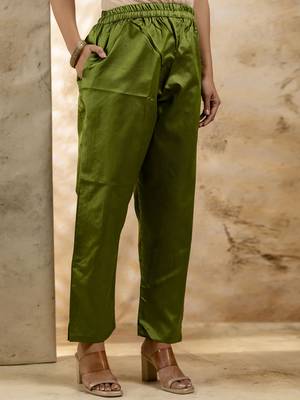 olive embroidered kurta pant set with dupatta 4