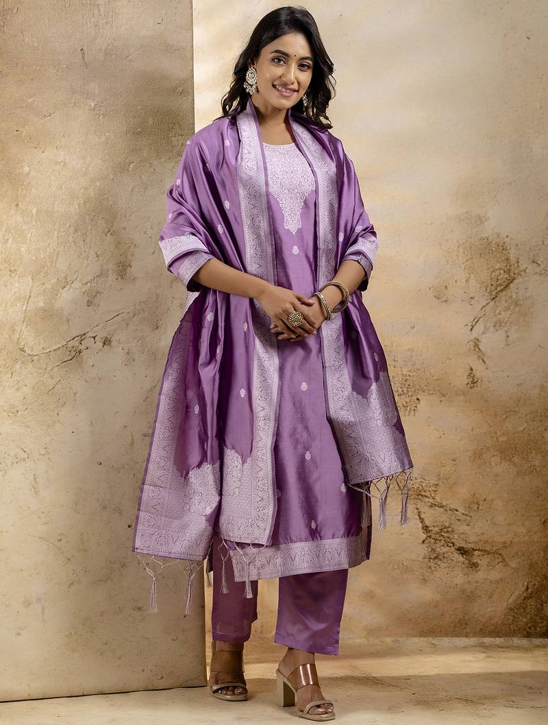 lavender embroidered kurta pant set with dupatta