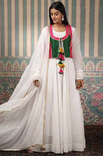 White vichitra jacket set organza dupatta