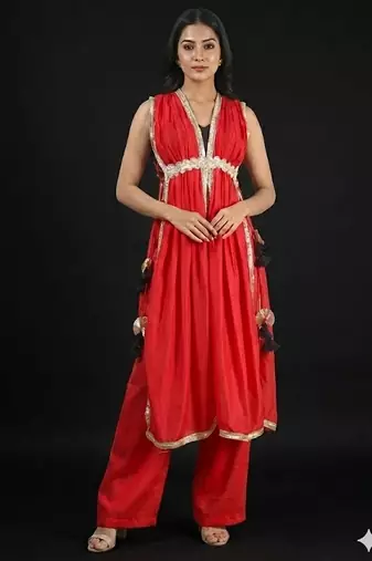 Red vichitra silk fusion set
