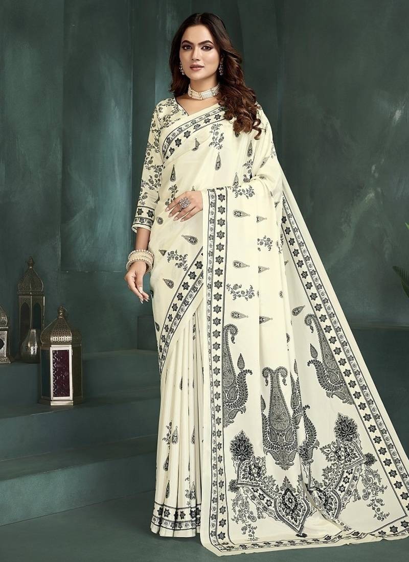 White or foil premium printed saree with blouse