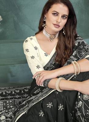 Black or foil  printed saree with blouse 2