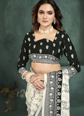 White or foil  printed saree with blouse 4