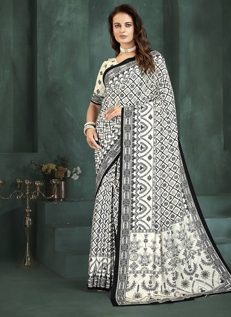 White or foil premium printed saree with blouse