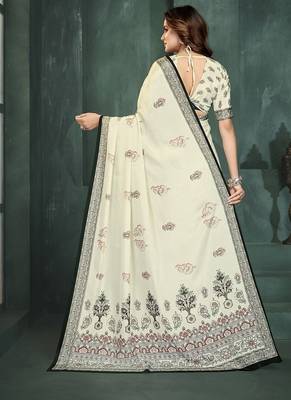 White or foil  printed saree with blouse 2
