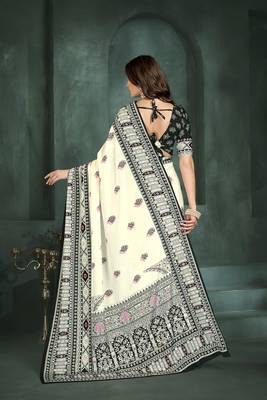 White or foil  printed saree with blouse 2