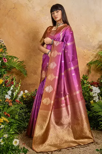 Weaving handloom silk blend magenta saree