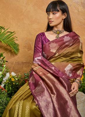 Weaving handloom silk blend mehendi green saree 4
