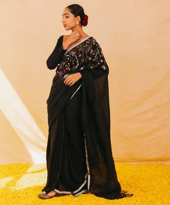 Black  handloom linen saree with hand embroidered work 2