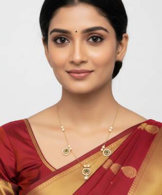 invisible gold-plated triple pendant necklace 3