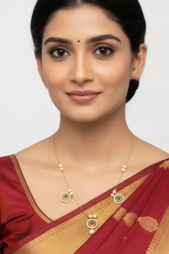 invisible gold-plated triple pendant necklace