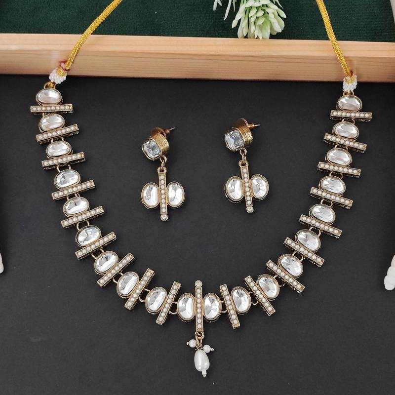 elegant kundan polki necklace set with white stones