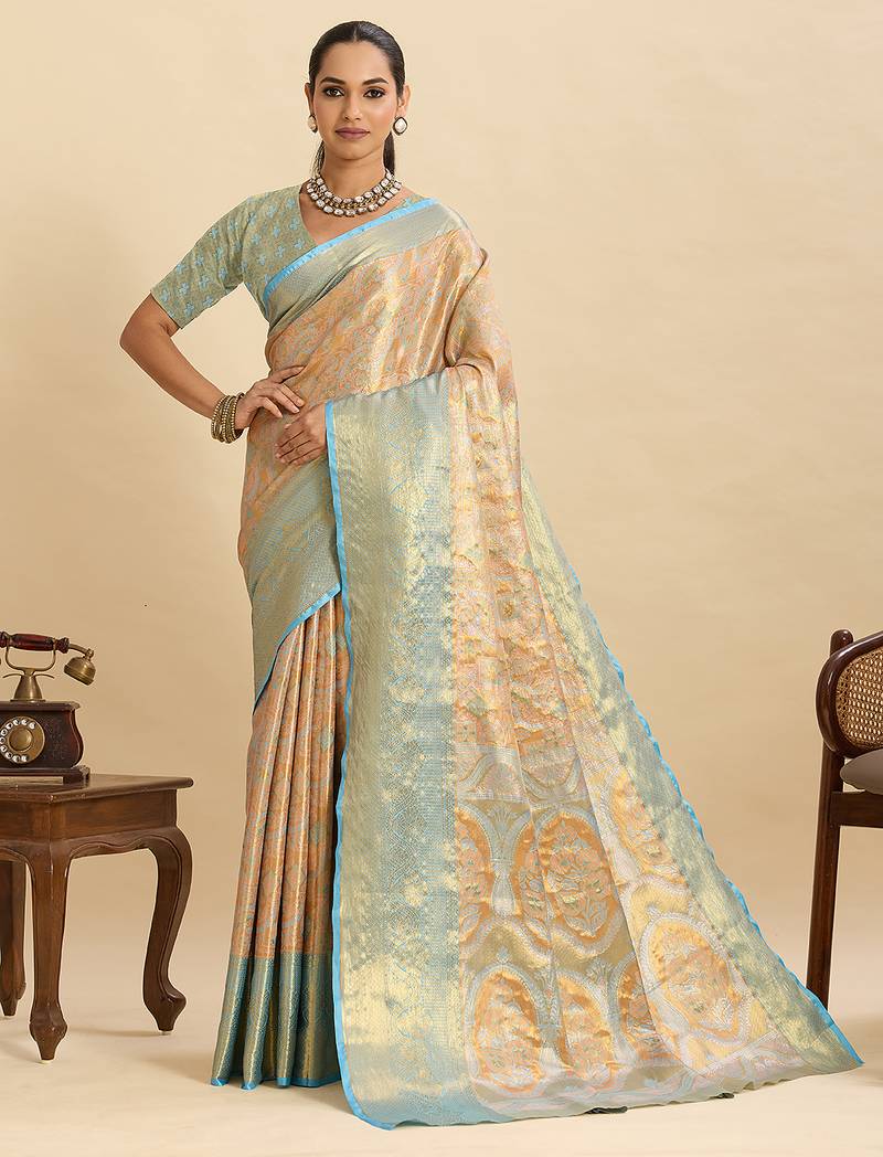 stylish women   s  light gold soft silk blend saree with unstiched blouse piece