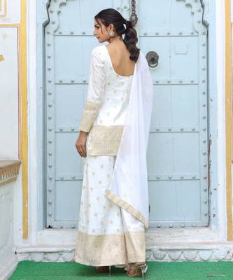 off-white ethnic motif printed kurta with palazzo set 3