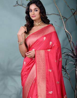 graceful punch pink silk blend blend saree with intricate zari work 5