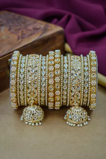 Traditional punjabi chooda for brides