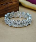 Traditional punjabi chooda for brides