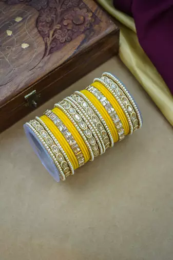 Traditional punjabi chooda for brides