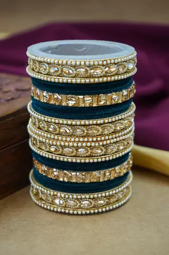 Traditional punjabi chooda for brides