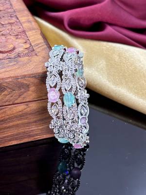 Traditional punjabi chooda for brides 3