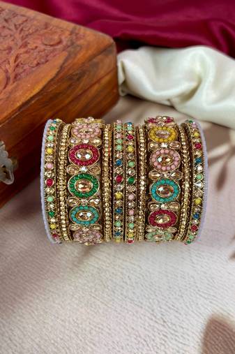 Traditional punjabi chooda for brides