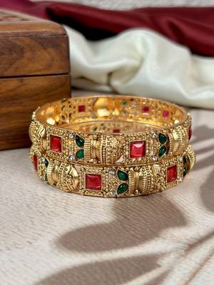 Traditional punjabi chooda for brides 2