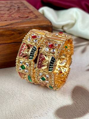 traditional punjabi bridal chooda set for brides 3