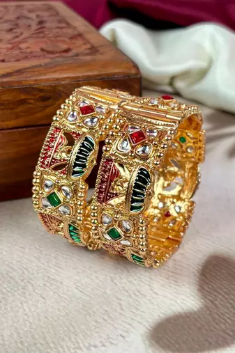 traditional punjabi bridal chooda set for brides