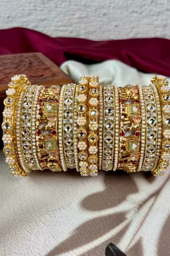 Traditional punjabi chooda for brides