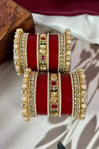 Traditional punjabi chooda for brides