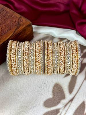 Traditional punjabi chooda for brides 1