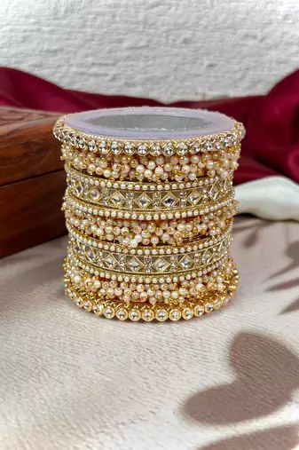 Traditional punjabi chooda for brides