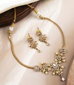 Gold plated white ad flower design pendant necklace set