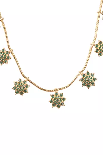 Delicate green flower motif necklace set