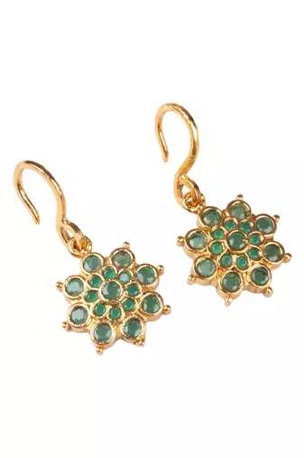 Delicate green flower motif necklace set