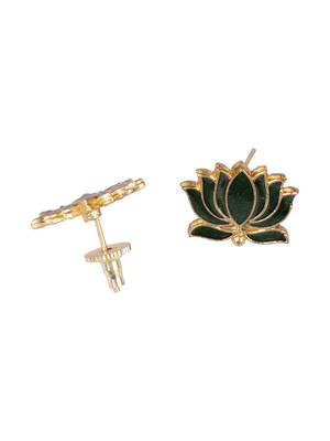 Minimal green lotus motif pendant set with invisible chain 5