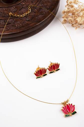 Minimal multicolor lotus motif pendant set with invisible chain
