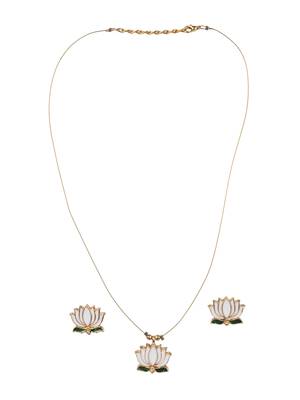 Minimal white lotus motif pendant set with invisible chain 2