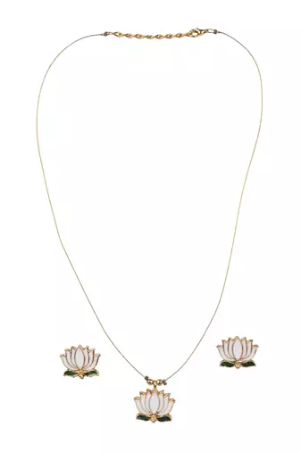 Minimal white lotus motif pendant set with invisible chain
