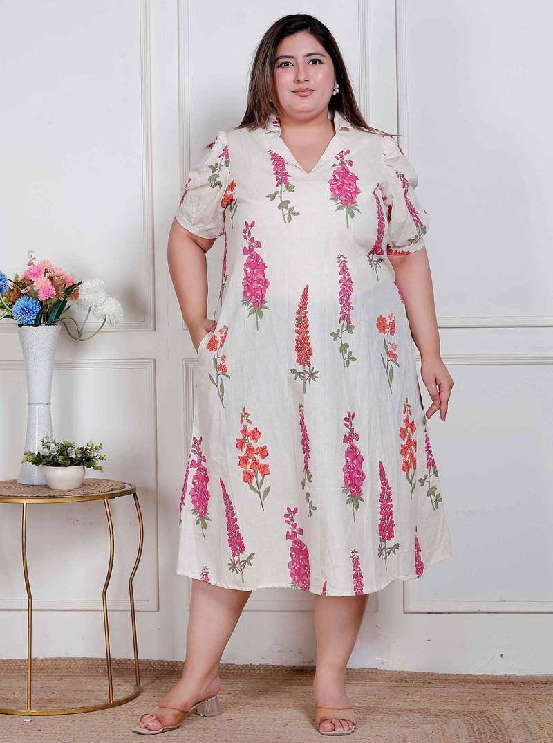 plus size off-white floral printed maxi dress for women
