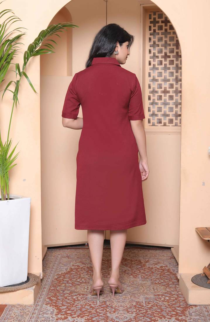 maroon solid a-line dress with belt for women