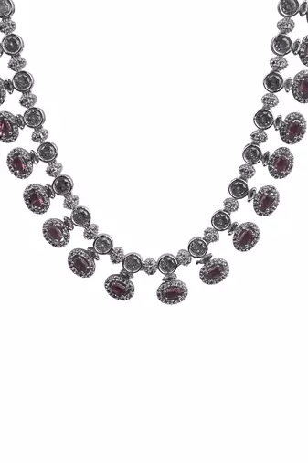 Trendy pink ad necklace set