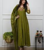 Floral embroidered v neck pure cotton kurta trouser & dupatta set