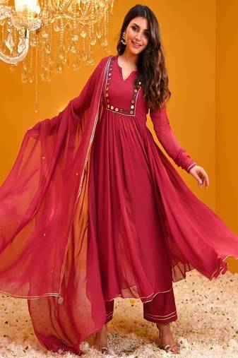 floral embroidered v-neck rayon kurta set