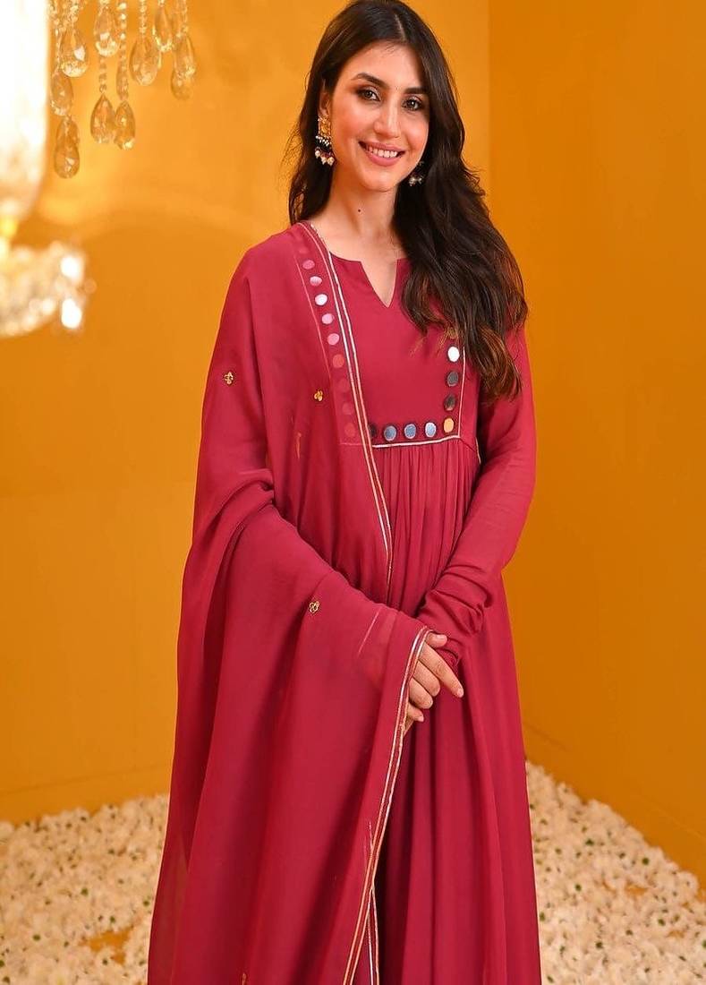 Floral embroidered v neck rayon kurta trouser & dupatta set