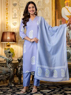 light purple rayon printed kurta pant set with chanderi dupatta 1