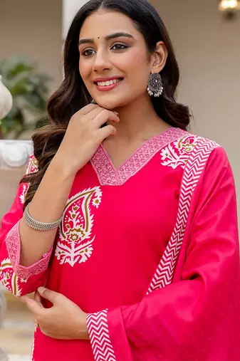 pink rayon printed kurta pant set with chanderi dupatta