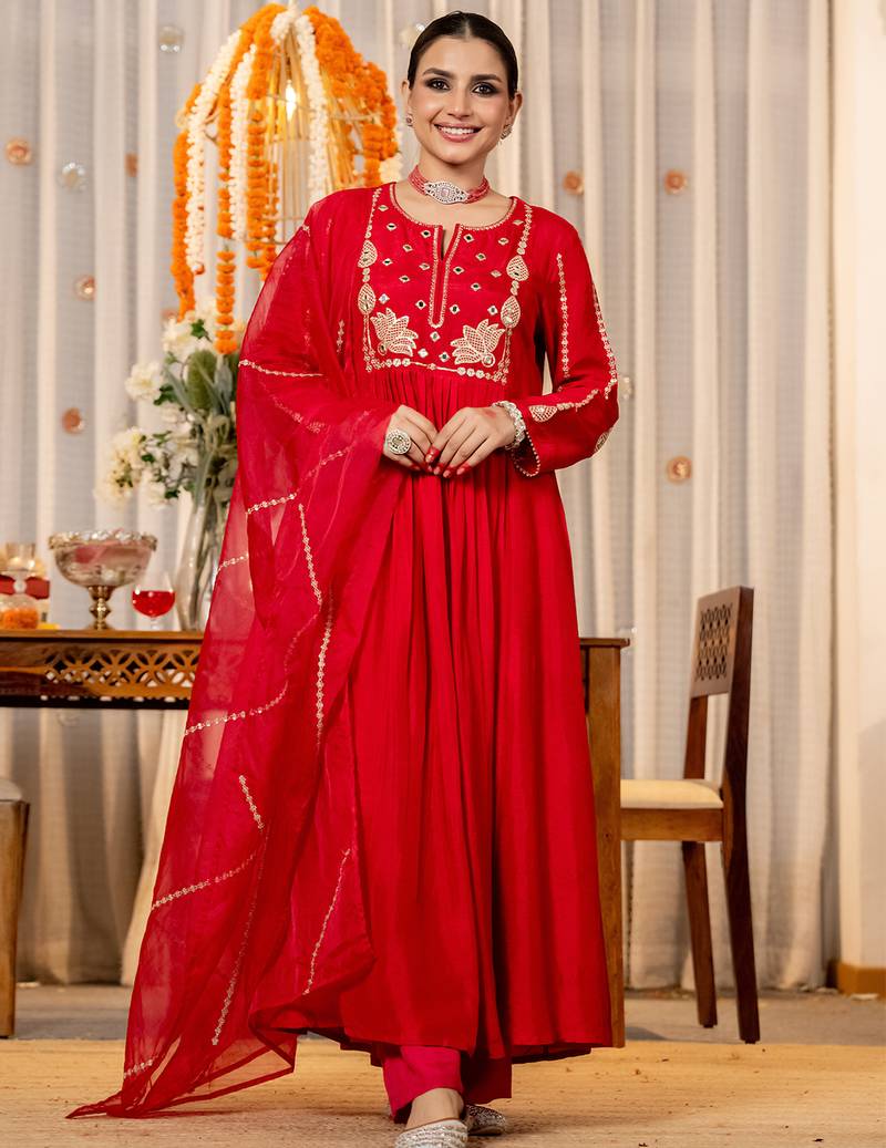 Red chanderi silk heavy thread embroidery work kurta pant set